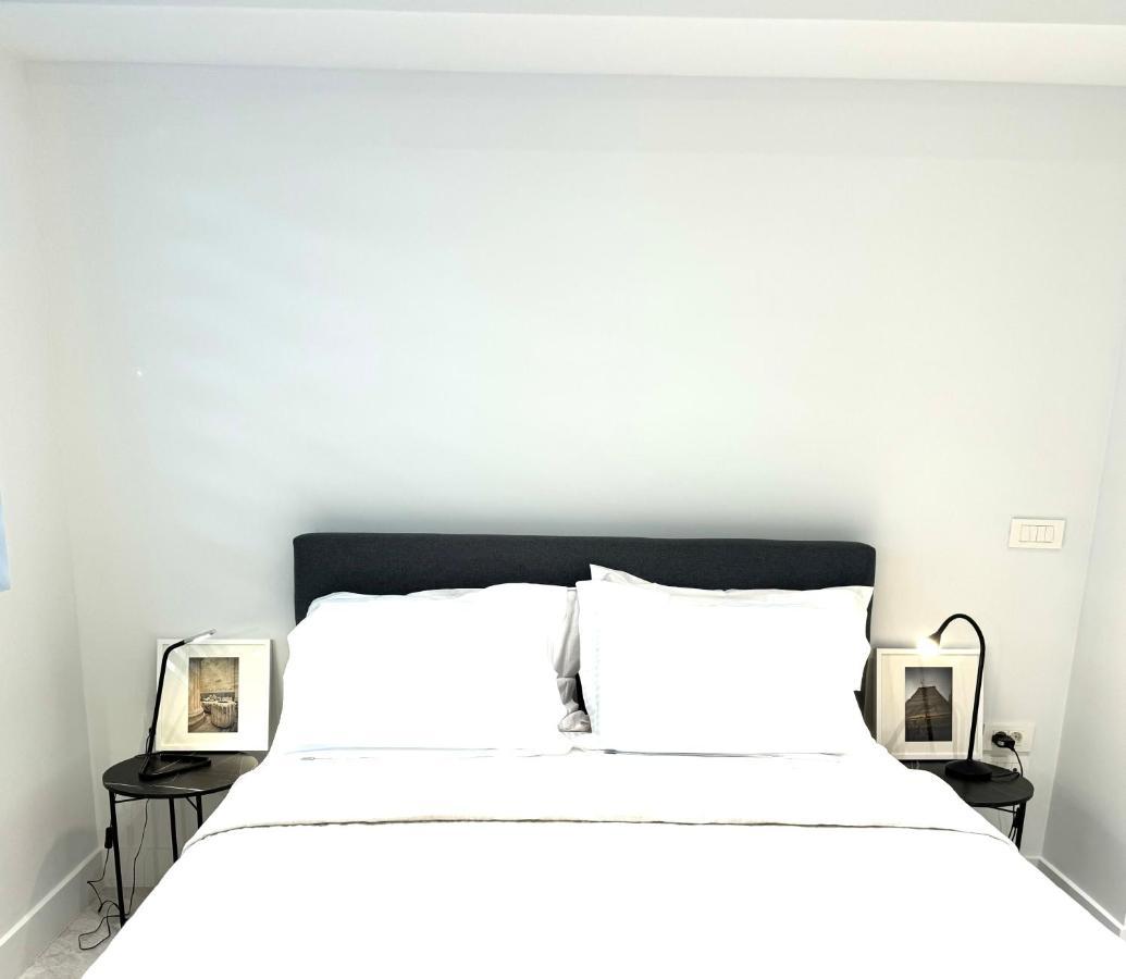 Stylish Central Superior Bedroom In Kolonaki เอเธนส์ ภายนอก รูปภาพ