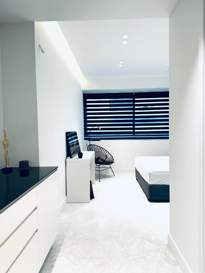 Stylish Central Superior Bedroom In Kolonaki เอเธนส์ ภายนอก รูปภาพ